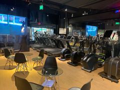 -VLines耀能运动24小时·月付制健身(京广桥店)