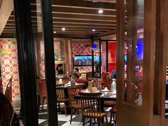 大堂-江边城外烤全鱼(方庄时代购物中心店)