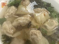 馄饨-小胖包子王(光明楼店)