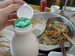 -袁记串串香(泉水轻轨站店)