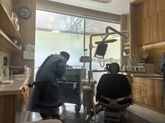 -上海仁爱医院口腔科 · 种植