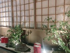 -蜜桃餐厅·伴山(湖滨商业街店)