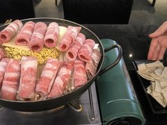 -炙韩料理·部队锅专门店