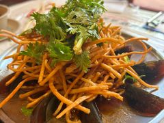 皮蛋散子-靓靓蒸虾·头牌蒸虾(万松园玲珑店)