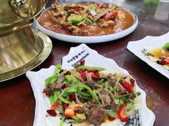 -撒拉人家.酸菜牦牛肉火锅