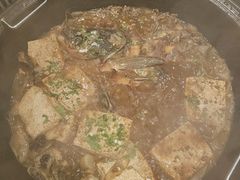 胖头鱼和嘎鱼-大鹅岛灶台鱼·铁锅炖(水库路店)
