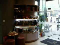 -Gloria Jean's Coffees