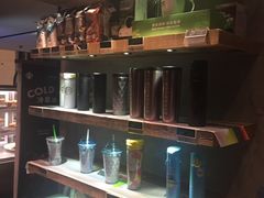 -星巴克(上海虹桥南丰城办公楼店)