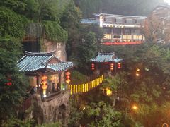 -小天鹅火锅·一线江景洪鼎旗舰店(洪崖洞店)