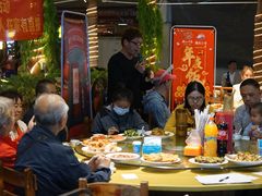 -三亚火车头万人海鲜广场