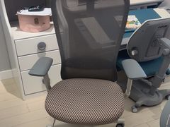 -康朴乐儿童学习桌椅(蓝色港湾店)