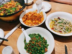 -聚鑫朋酸菜肥肠(文艺路口店)