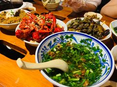 -琥珀老六龙虾(四里河店)