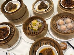 -万龙洲海鲜(大兴绿地缤纷城店)