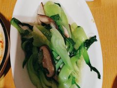 -渝信川菜 · 川味家常菜(财富购物中心店)