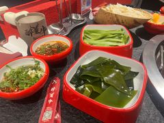 -醉董牛川派鲜肉自选火锅(烟台店)