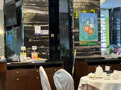 -万龙洲海鲜(大兴绿地缤纷城店)