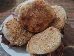 烧饼夹肉-清真八大碗(G6辅路店)