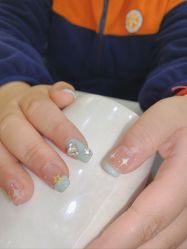 -雅洁美甲美睫
