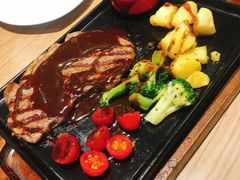 -必胜客(新中纬店)