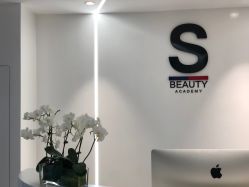 -AiCure 埃可儿·韩国医学皮肤管理