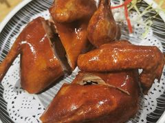脆皮乳鸽-点点心港式茶餐厅(南京西路店)