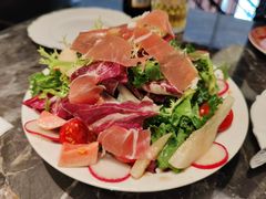 -LESCEDARS  Bistro香柏树(外滩店)