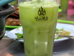 -明记烧鱼美味店