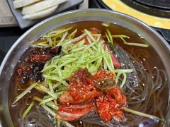 -七甲山烤肉(长白山奇石山珍根艺一条街店)