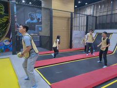 -伐木累创意团建户外室内活动拓展