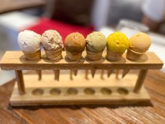 迷你冰淇淋拼盘-ALLORA意大利餐厅(丰盛里店)