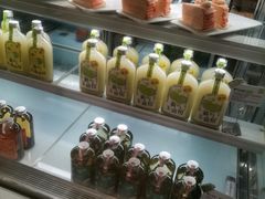 -奈雪的茶(湖滨银泰in77C区PRO店)