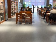 -上海市虹口区图书馆(曲阳分馆)