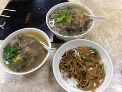 -华威达牛庄(黄埔大道西店)