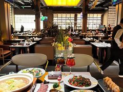 -洛缦音乐餐厅(工业展览馆万象城店)