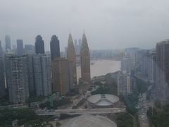 景观位-都会尚膳·海鲜自助餐厅(重庆万豪酒店)
