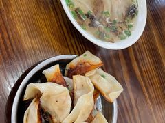 -金枫锅贴(滨江·凯旋门店)