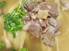 -十二忠手拉面(中华路店)