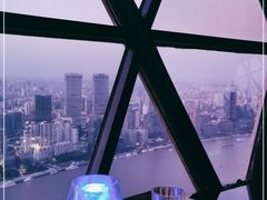 -东方明珠·空中旋转餐厅