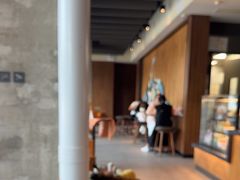 -星巴克(开封万达广场店)