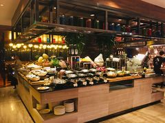 自助取餐区-OPEN開全日自助餐厅·牛肉火锅·海鲜(佛山希尔顿酒店)