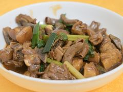 红焖全猪-六叔农家餐馆