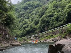 -安吉龙王山峡谷漂流