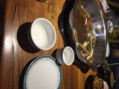 重庆小板凳吧式火锅(珠峰大街店)-小板凳·锦州烧烤(高新区店)