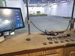 -都市枪神实弹射击俱乐部