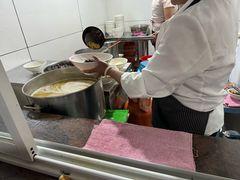 -文山荷鲜居(翠湖店)