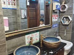 -那家老院子东北菜·饺子·小鸡炖蘑菇(艳华街店)