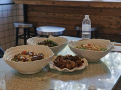-乐三里屯面馆(阿那亚店)