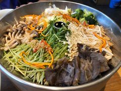 汽锅蔬菜拼盘-村长家的疙瘩汤(沌口店)