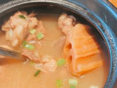 -莲餐厅·湖北菜·潜江小龙虾店(愚园路店)
